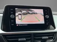 Volkswagen T-Roc 1.0 TSI 81KW/110PK Life Navigatie · Apple/Android Car Play · Camera + Parkeersensoren ·