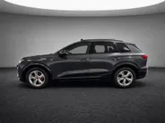Audi Q6 e-tron edition 83 kWh 252pk · SOH 96,3% · Panoramadak · 360 Camera · Inklap. Trekhaak ·  Luchtvering · Stuur- & Stoelverwarming · Apple/Android Car Play · Garantie t/m 13-07-2030 of 100.000km