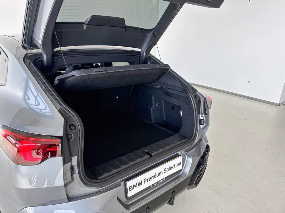 BMW iX2 eDrive20 67 kWh