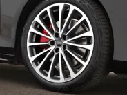 Audi A6 Avant 2.0 367pk S-tronic e-hybrid Quattro S edition Comp · 360 Camera · Wegklapbare Trekhaak · Elek. Voorstoel · Elek. Achterklep · 20'' Inch · Garantie t/m 11-12-2030 of 100.000km