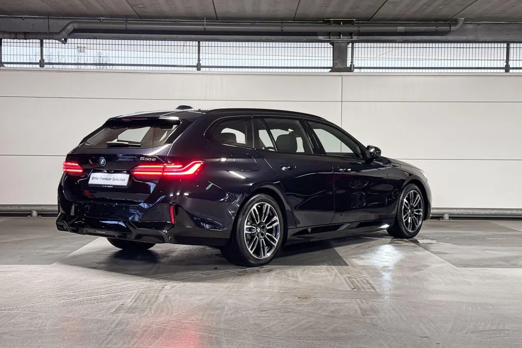 BMW 5 Serie Touring 530e