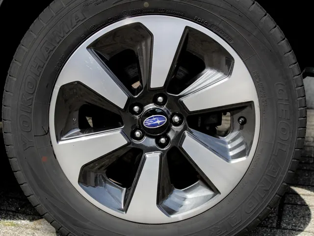 Subaru Forester 2.0 Premium Automaat | Navi | Cruise | Leder | Panodak | Lm-Velgen | Trekhaak