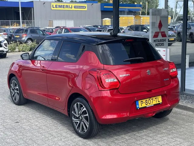 Suzuki Swift 1.2 Style Smart Hybrid