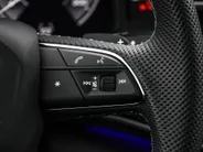 Audi Q8 55 TFSI e quattro Pro Line S 394 PK · 22' LM Velgen · Glazen panorama dak · B&O Premium 3D · Assist. plus, remote park · Stoelventilatie + Massage · Trekhaak · Servosluiting