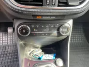 Ford Fiesta 1.0 EcoBoost Vignale 125PK | Adaptieve Cruise Control | B&O | Half leder | Camera | Keyless Entry | Privacy Glass | Winter Pack | Parkeersensoren | Navigatie | All weather banden