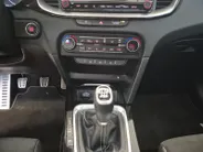 Kia ProCeed 1.0 T-GDi GT-Line 120 PK | Cruise Control | Climate & cruise control | Panoramadak | Stoel & stuurverwarming | Elektrische Kofferbak | Navigatie | Apple Carplay/Android Auto | Fabrieksgarantie | NAP