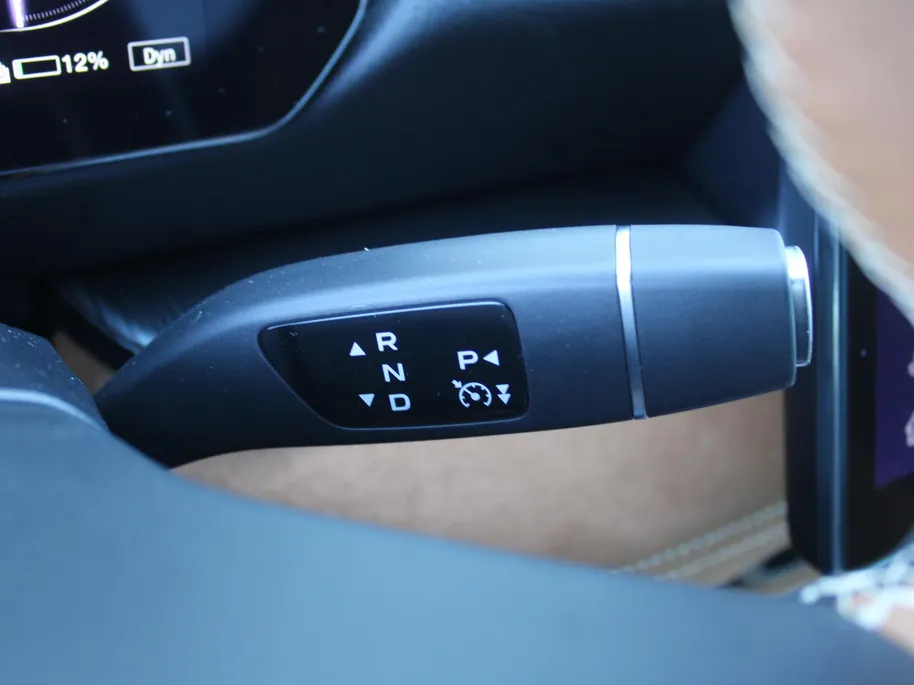 Mazda 6 6e Takumi Plus 68.8 kWh | Actieradius tot 479 km (WLTP) | Hoge Korting! | Bruin Nappa leder | 18% bijtelling |