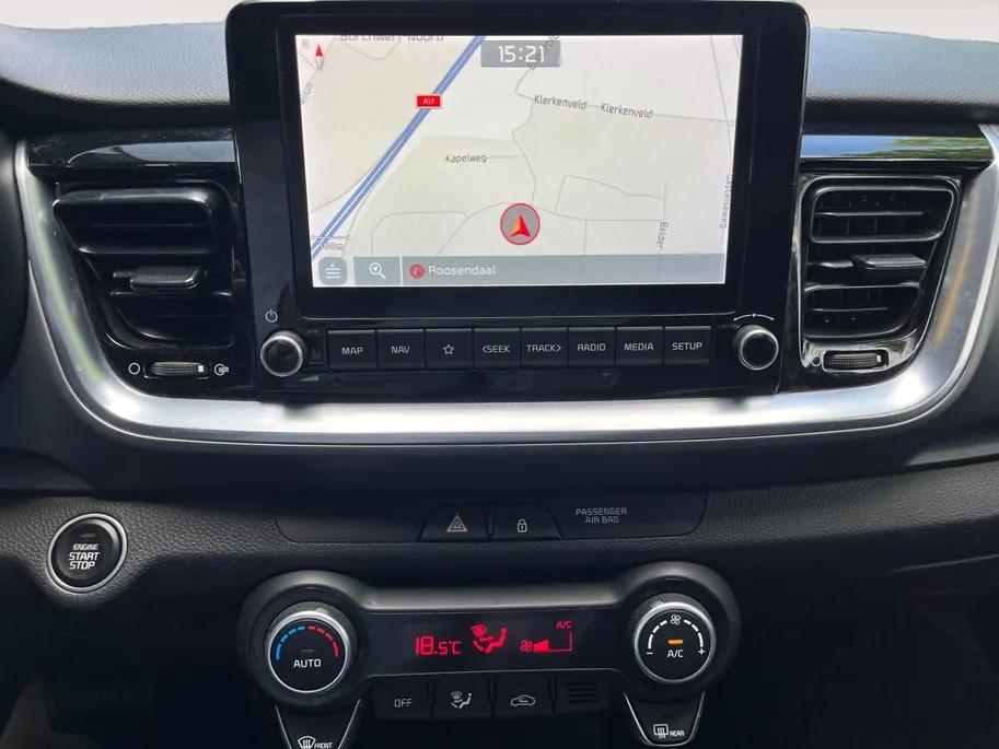Kia Stonic 1.0 T-GDi MHEV DynamicPlusLine | Automaat | Navigatie | Carplay | Parkeercamera | Cruise Control | Climate Control