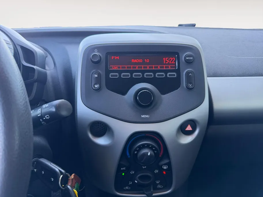 Peugeot 108 1.0 VTi Active Top | 12 maanden garantie!  CABRIO | Airco | Bluetooth |  |