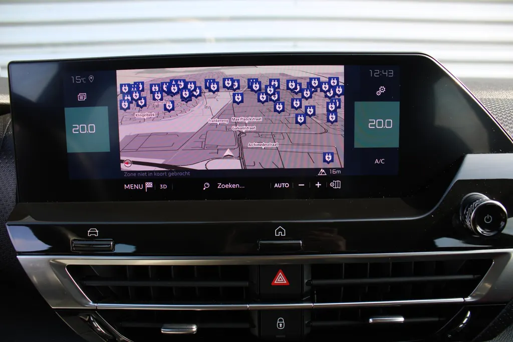 Citroën ë-C4 Shine 50 kWh | Airco | Cruise | Navi | Keyless | Trekhaak | LM Velgen | Heads Up Display | Stoelverwarming |