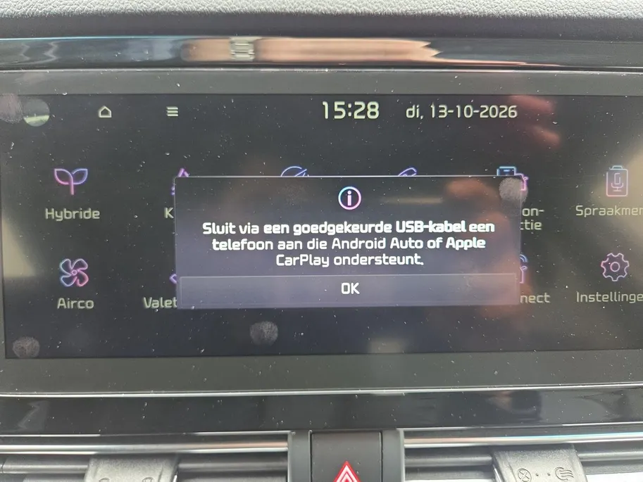 Kia Niro 1.6i Hybrid DynamicPlusLine Dealer onderhouden | Trekhaak | Stoel/stuurverwarming | Dodehoek detectie | Leder | Camera | Carplay & Android | Cruise Control Adaptief | Fabrieksgarantie t/m 23-9-2027 | NAP