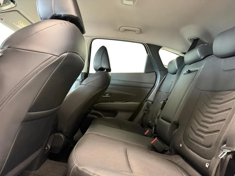 Hyundai Tucson 1.6 T-GDI HEV Comfort Smart | 4 JAAR GARANTIE | NAP |
