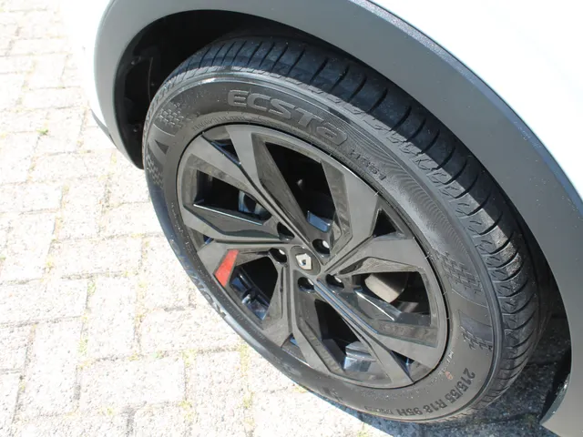 Renault Arkana 1.6 E-Tech Hybrid 145 R.S. Line | navigatie | lederen bekleding | BOSE audio