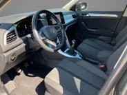 Volkswagen T-Roc 1.0TSI/110PK Life Business · Navigatie · Apple/Android Car Play · Stoelverwarming · Garantie t/m 06-06-2027 of 100000km.