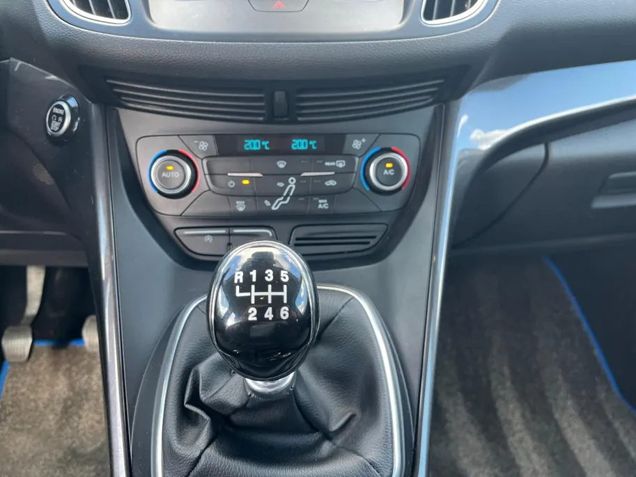 Ford C-MAX 1.0 Titanium | All Season banden| Navigatie| Parkeersensoren achter| Apple/Android Play|  Dealer onderhouden
