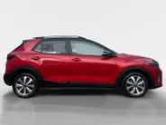 Kia Stonic 1.0 T-GDi MHEV DynamicPlusLine 100 PK | Dealer onderhouden | Trekhaak | All seasonbanden | Fabrieksgarantie t/m 4-4-2030 + 3x 1 jaar* | NAP