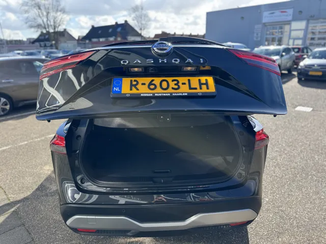 Nissan QASHQAI 1.3 MHEV Tekna Cold pack