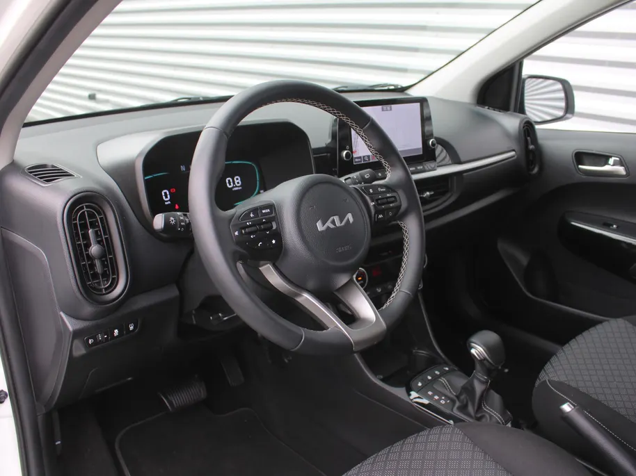 Kia Picanto 1.0 DPI AMT ExecutiveLine | Stuur-/stoelverwarming | Camera | Draadloze telefoonlader | LED | 15' LM | Clima | Cruise | Navi | Automaat |