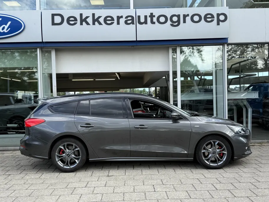 Ford Focus Wagon 1.0 EcoBoost Hybrid ST Line X Business