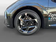 Kia EV4 Hatchback GT-Line Business Edition 81.4 kWh | Direct beschikbaar | Stoel-Stuur verwarming | Draadloos Apple Carplay - Android Auto | GT-Line Exterieur en Interieur Details | Kia Leiderdorp 071 760 06 00