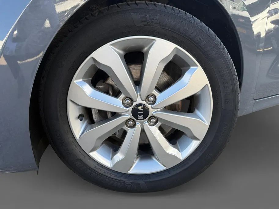 Kia Rio 1.0 T-GDi MHEV DynamicPlusLine | Achteruitrijcamera | Navigatiesysteem | Apple Carplay & Android Auto | LMV |