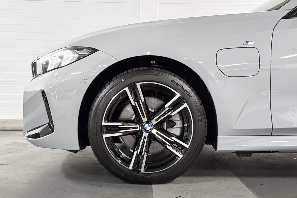 BMW 3-serie 330e