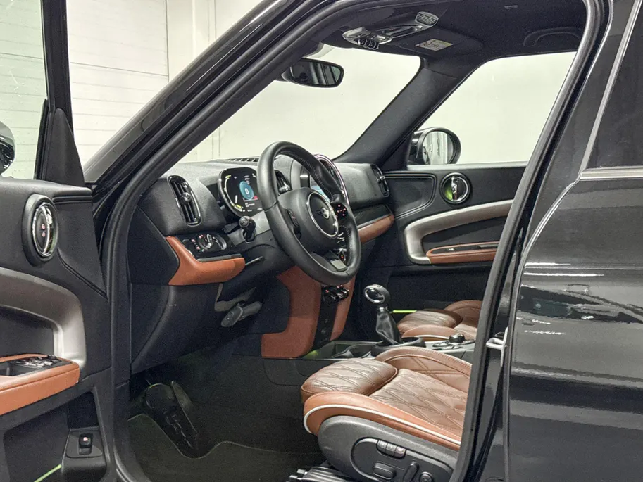 MINI Countryman Cooper S E ALL4 MINI Yours