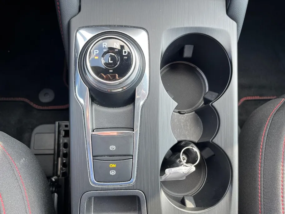 Ford Kuga 2.5 PHEV ST-Line | Adaptieve Cruise Control | 360 Camera | Stoel/Stuur/Voorruitverwarming | Dodehoek Detectie | Navigatie |