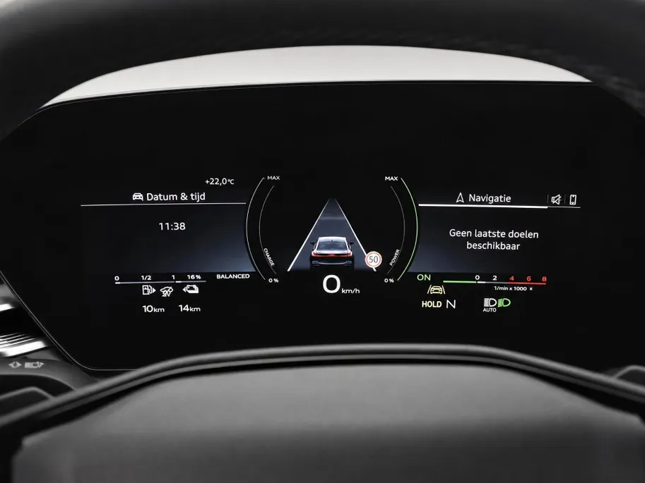 Audi A6 Limousine 2.0 e-hybrid quattro S edition 299 PK · Tech plus · 21' LM Velgen · Exterieurpakket zwart · Bekleding Leder/Alcantara · MEGA Sale
