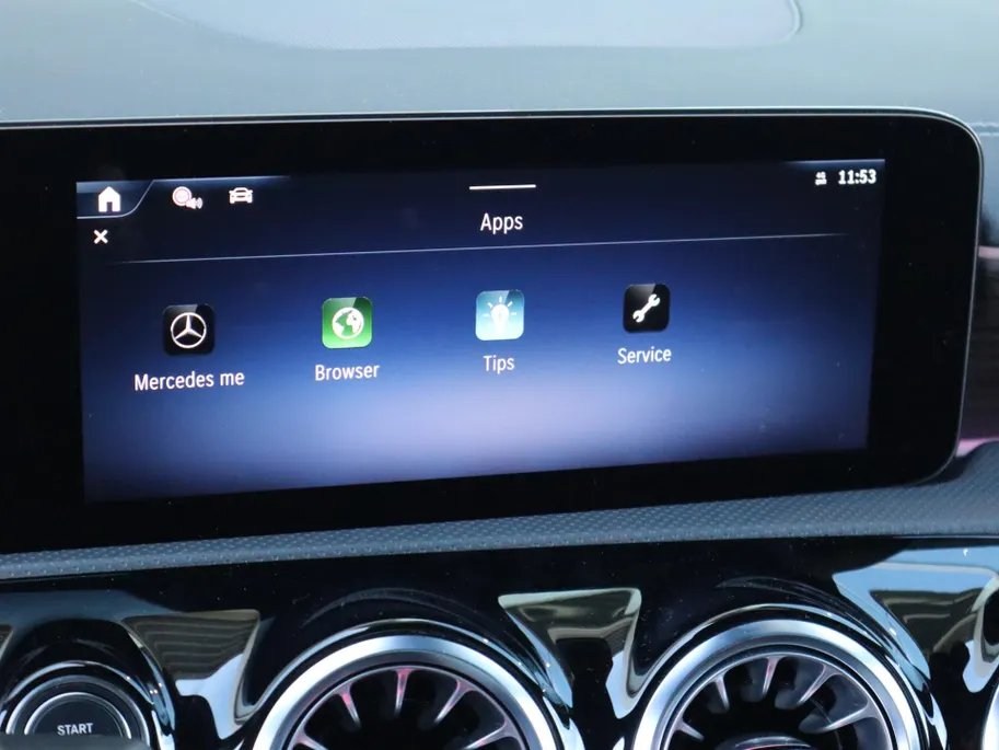 Mercedes-Benz CLA Shooting Brake 180 Star Edition AMG Line