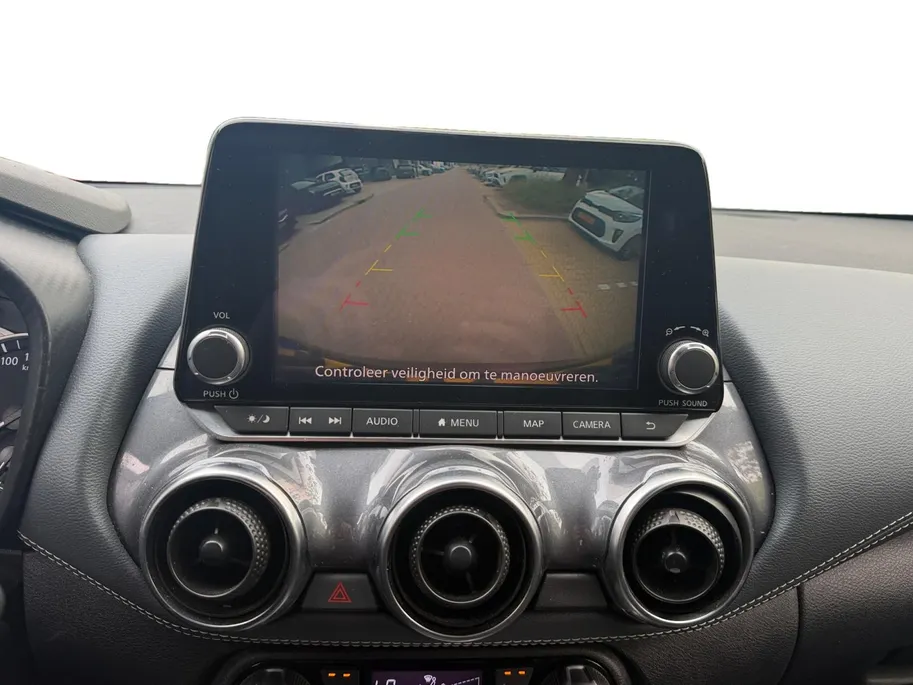 Nissan Juke 1.0 DIG-T N-Connecta AUTOMAAT | 12 MAANDEN GARANTIE | STOELVERWARMING | NAVIGATIE | CLIMATE CONTROL