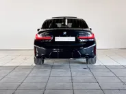 BMW 3 Serie Sedan 330i xDrive