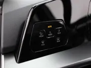 Volkswagen Golf GTI Clubsport Edition 50 2.0 325 PK 7 versn. DSG · Assistance Pakket Plus · Leder Pakket 'Vienna' · Multimedia Pakket Plus · Panoramaschuif-kanteldak · Stuurwiel, verwarmd, multifunctioneel en met ArtVelours bekleed ·