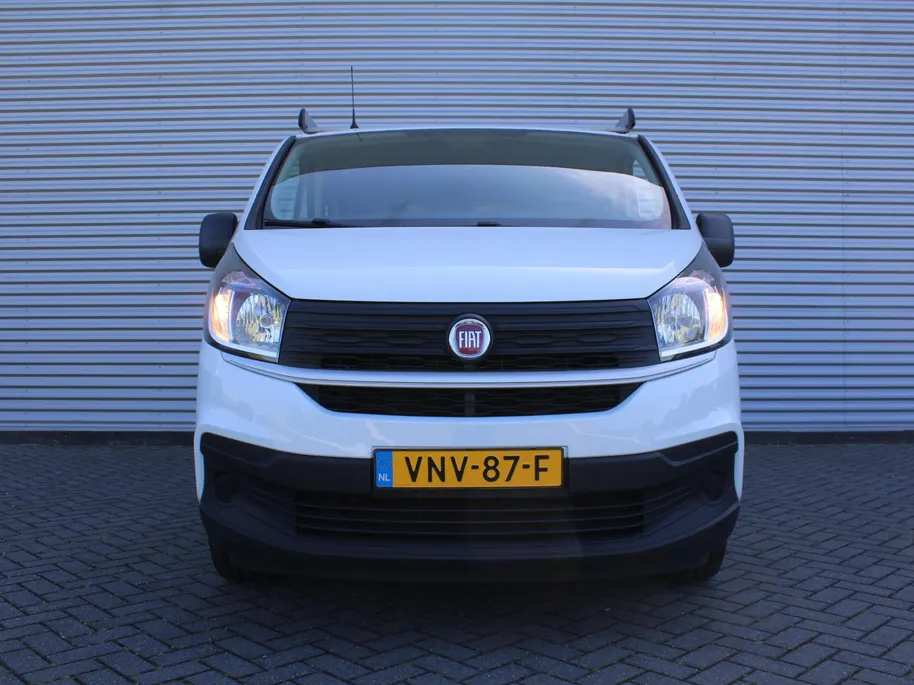 Fiat Talento 2.0 MultiJet L2H1 SX DC | Dubbele Cabine | 6-zits | Navi | Airco | Cruise | Camera | Side bars | Imperiaal | Opklapbare aluminium oprijplaat | Trekhaak |