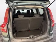 Dacia Jogger 140PK Hybrid Extreme 7p. Automaat | 7 Zitplaatsen | Camera | Parkeersensoren | Apple CarPlay/Android Auto | Digital Cockpit | Cruise Control | Lichtmetalen Velgen | Licht & Regen Sensor | Full LED |