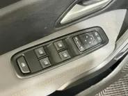 Dacia Duster 150PK TCe Extreme Automaat | Navigatie | Apple Carplay/Android Auto | Cruise Control | Climate Control | Lichtmetalen Velgen | Dodehoek detectie | Licht & Regen Sensor |