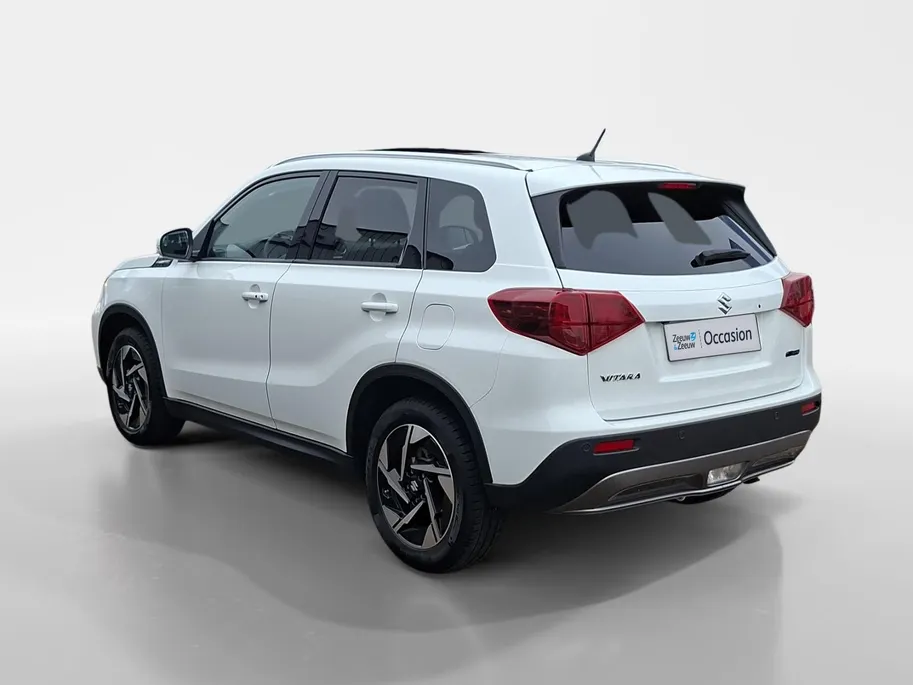 Suzuki Vitara 1.5 Hybrid Style automaat | Kantel / schuifdak | 17' lichtmetalen velgen | Navigatie | Achteruit rij camera