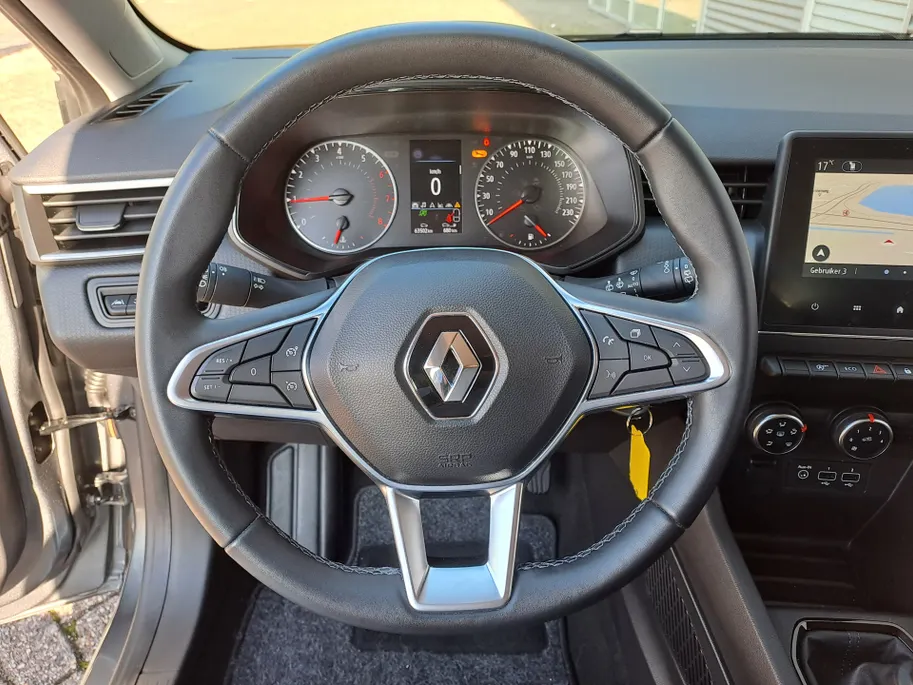 Renault Clio 1.0 TCe 90 Equilibre | Navigatie | Cruise | DAB | Rijstrooksensor met correctie | Airco | Apple Carplay/Android Auto