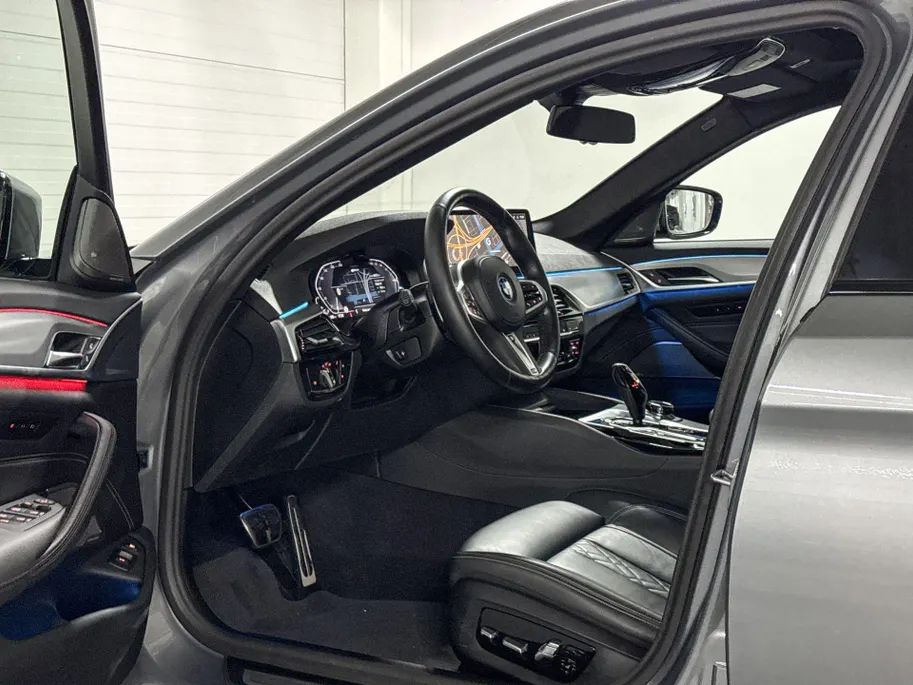 BMW 5 Serie Touring 530e Business Edition Plus