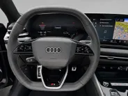 Audi A5 Avant 2.0 e-hybrid quattro S edition · Tech Plus · Optiekpakket Zwart · sportstoel leder/alcantara · 20'' LM velgen · MMI-bijrijdersdisplay