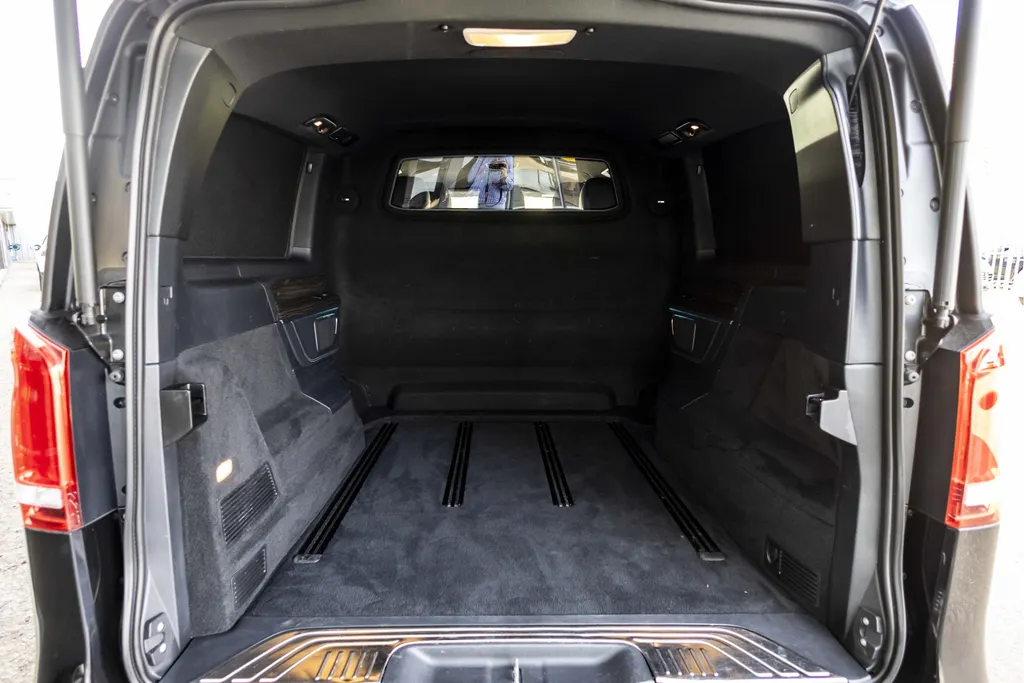 Mercedes-Benz V-Klasse 300d Lang DC Avantgarde Edition EX.BTW