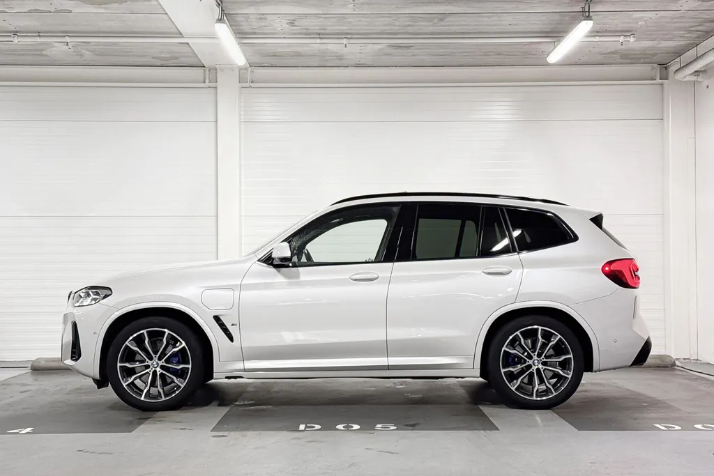 BMW X3 xDrive30e High Executive