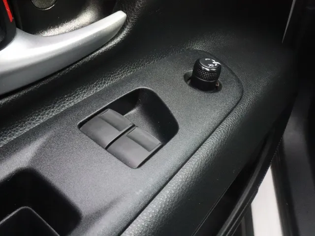Toyota Aygo X 1.0 VVT-i S-CVT Pulse Automaat Bi-Tone | AllSeasons | Climate co