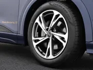 Audi Q6 e-tron Launch edition quattro 100Kwh 388 PK · Panorama dak · Assistentiepakket Veiligheid · Tech Pro
