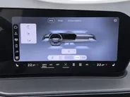Audi Q3 e-hybrid S edition 272 PK · Tech pro · Trekhaak elek. wegklapbaar · Glazen panoramadak