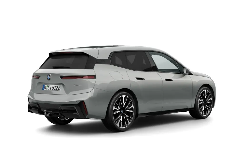 BMW iX xDrive60 112 kWh