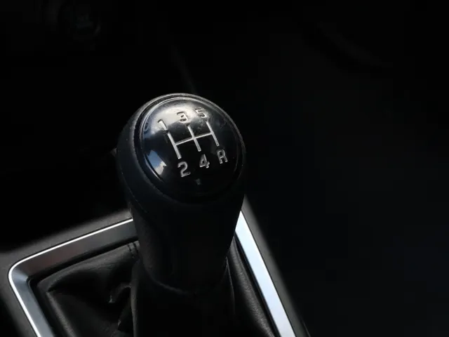 Suzuki Swift 1.0 BoosterJet Select Carplay | Camera