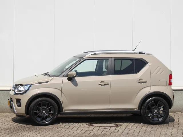 Suzuki Ignis 1.2 Smart Hybrid Style Automaat | Navi | Leder | Cruise | Camera | Lm-Velgen