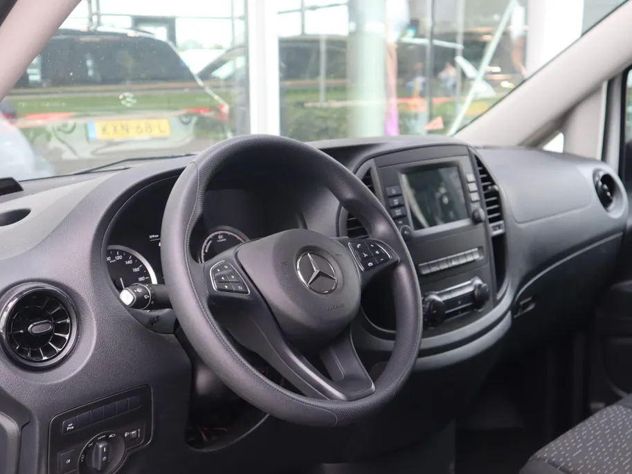 Mercedes-Benz eVito eVito 112 L2 60 kWh 280km WLTP