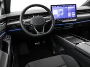 Volkswagen ID.7 Limited Edition 59 kWh accu, 204 PK · Achteruitrijcamera · Draadloze telefoonlader · Sfeerverlichting · Rondomzichtcamera · Voorraad OUTLET · Prijs is inclusief inruilpremie ·